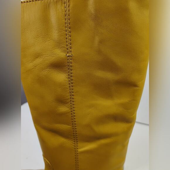 Frye Camryn Genuine Leather Tall Pull On Campus Boots in Banana Size 10 - Picture 14 of 15